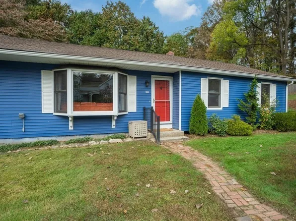 139 Nonotuck St, Northampton, MA 01062