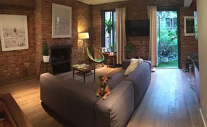 Rented by Flip Technologies Inc