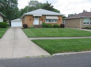 12305 Eastwood Blvd, Garfield Heights, OH