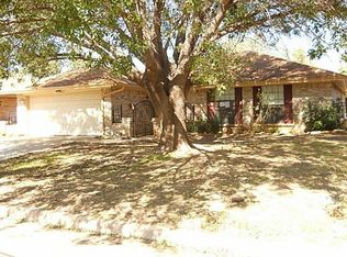 2716 Green Rdg, Fort Worth, TX 76133