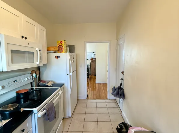 112 Longwood Ave, Brookline, MA