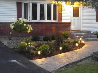 5 Carl St, Cohoes, NY 12047