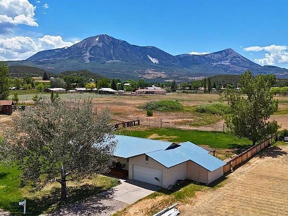 3rd image of 41074 Lamborn Drive
