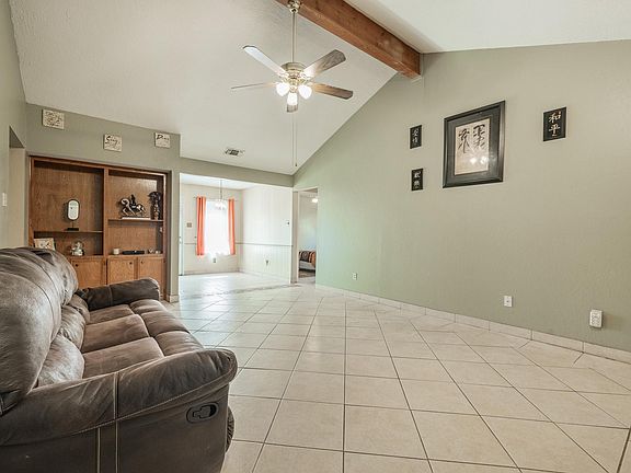 4th image of 1713 Parkside Cir