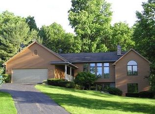 23289 Sunset Dr, Kalamazoo, MI 49009