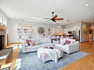 1835 North Commerce STREET #102, Milwaukee, WI, 53212