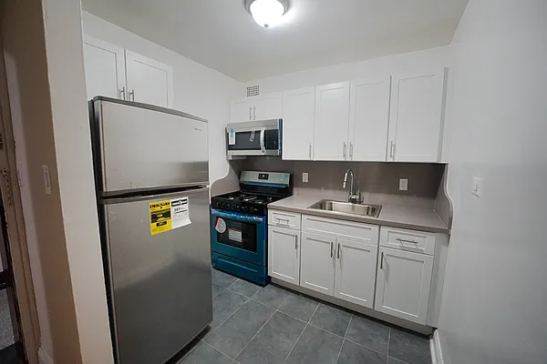 Rented by REAL New York | media 1