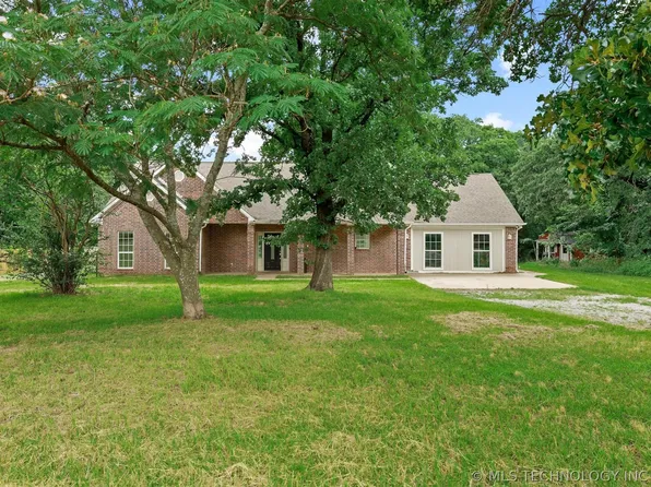 688 Sunshine Ln, Durant, OK 74701