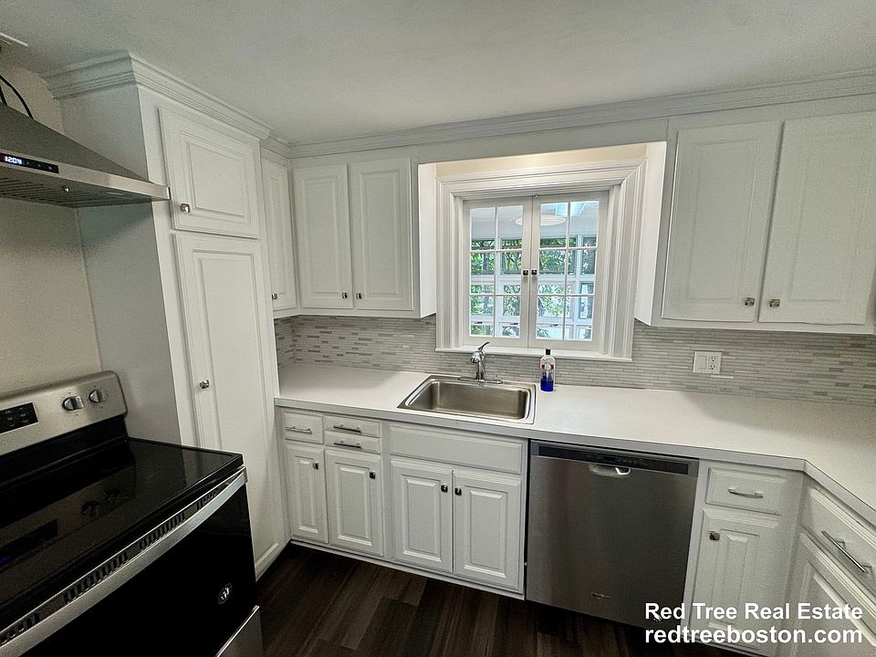 1st image of 89 Stanley Rd #1A