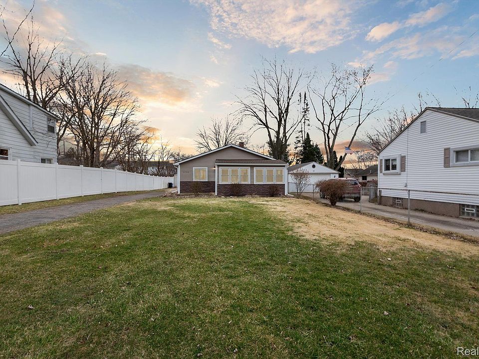 1st image of 3192 Henrydale St