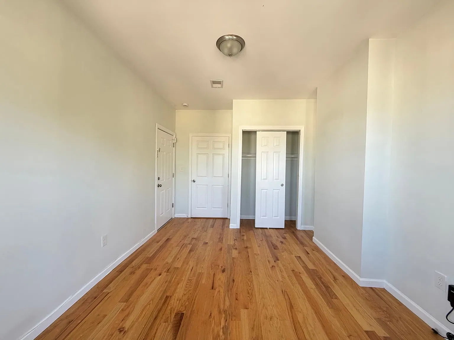 141 Wilkinson Ave — Photo 3