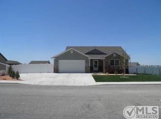 4503 N Half Mile Rd, Enoch, UT 84721