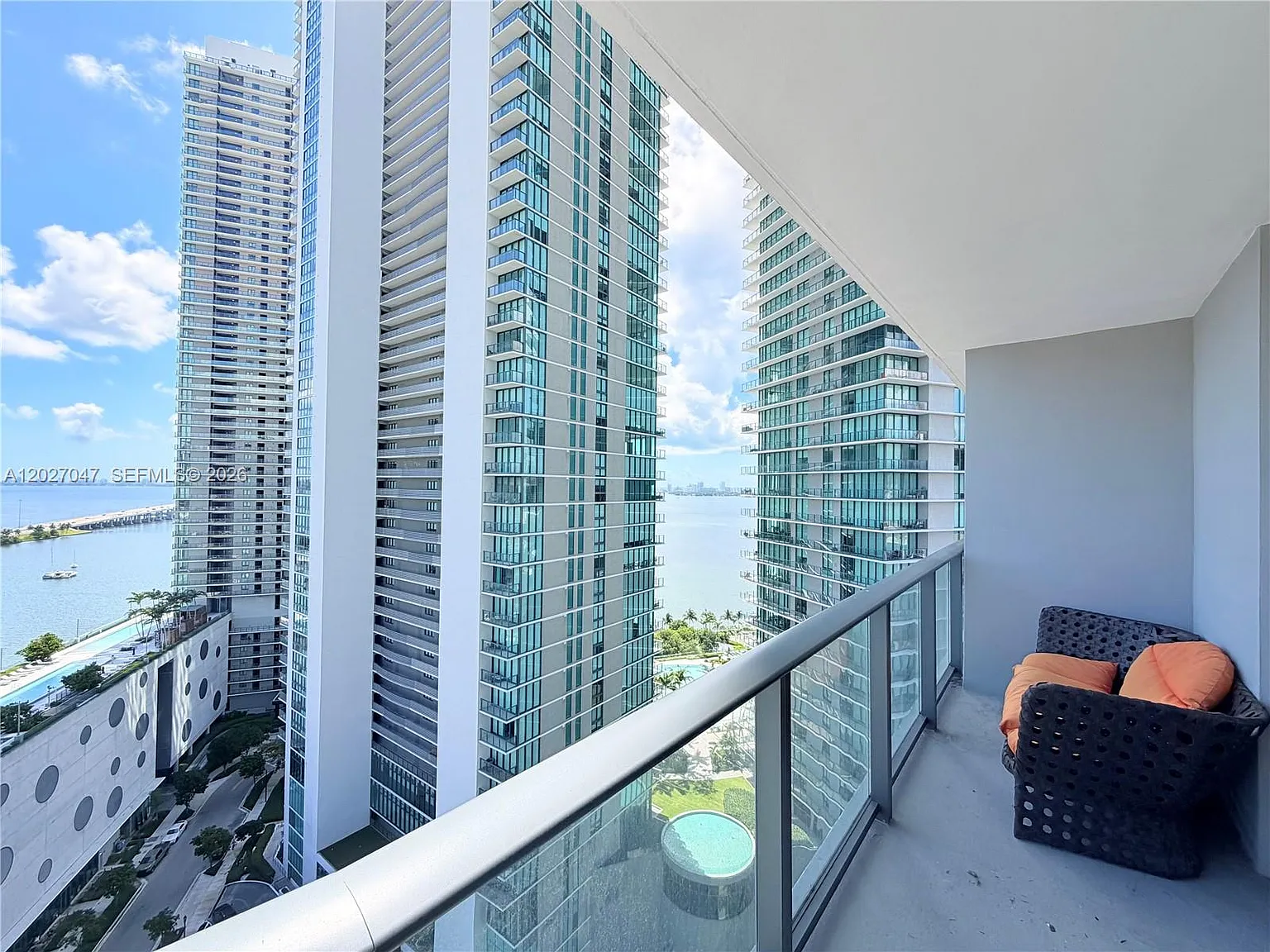 Paraiso Bayviews Condo — Photo 2