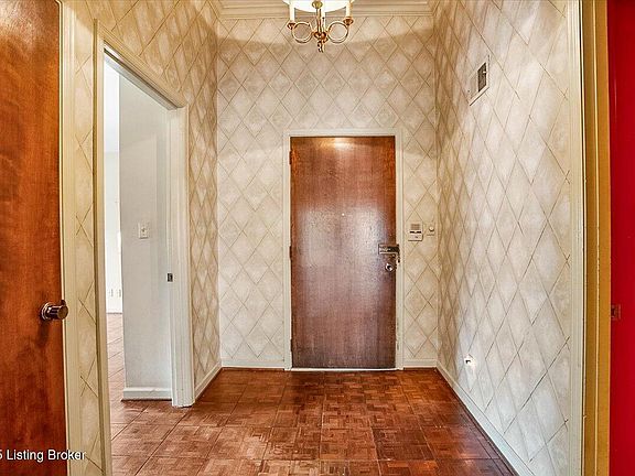 5th image of 2500 Glenmary Ave APT 303
