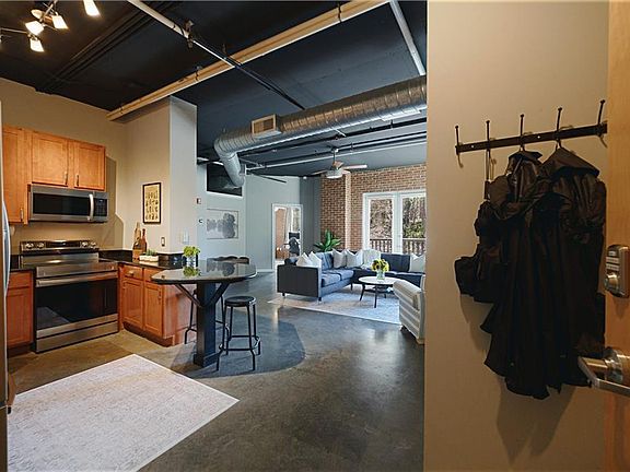 5th image of 395 Central Park Pl NE Unit 210