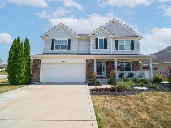 828 Kildare Dr, Crown Point, IN 46307