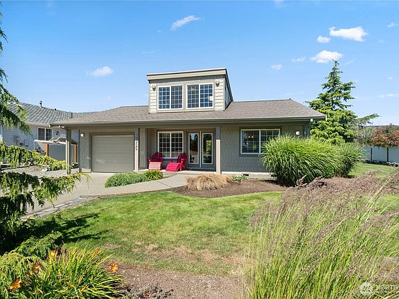 2nd image of 8085 Cowichan Road