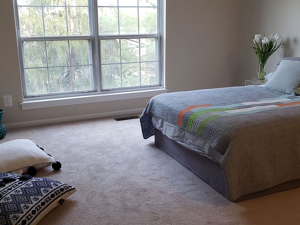 1st image of 4501 Sahalee Ct APT B