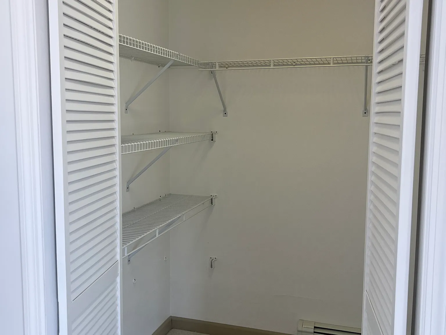 1 bed, 750 sqft, $2,500 — Photo 3