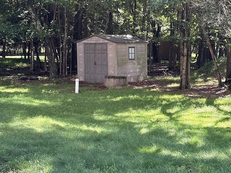 23 Tennyson Cir — Photo 5