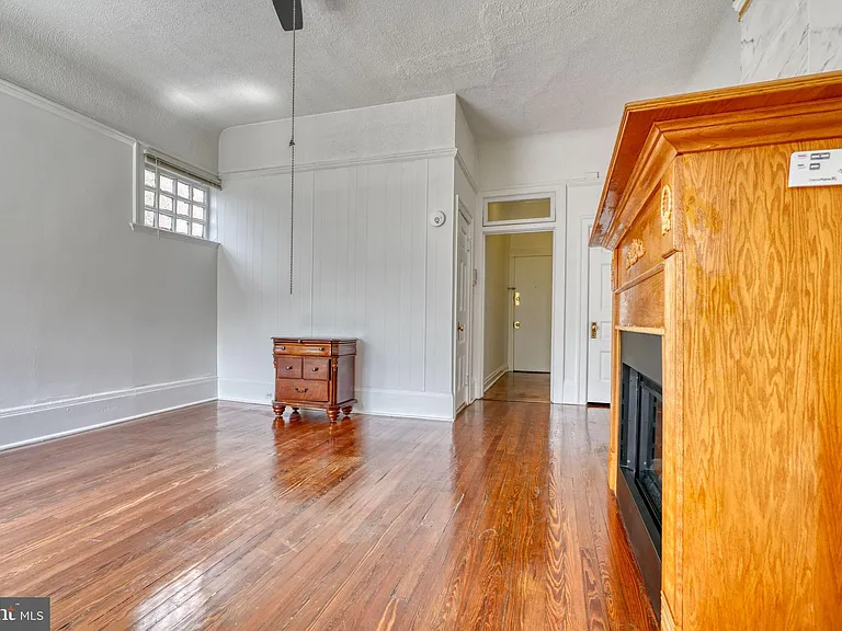 1208 N Calvert St #5 — Photo 11