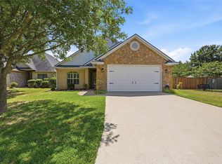 35 Greenway Bnd, Pottsboro, TX 75076