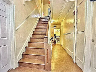40 N Chestnut St #33 — Photo 2