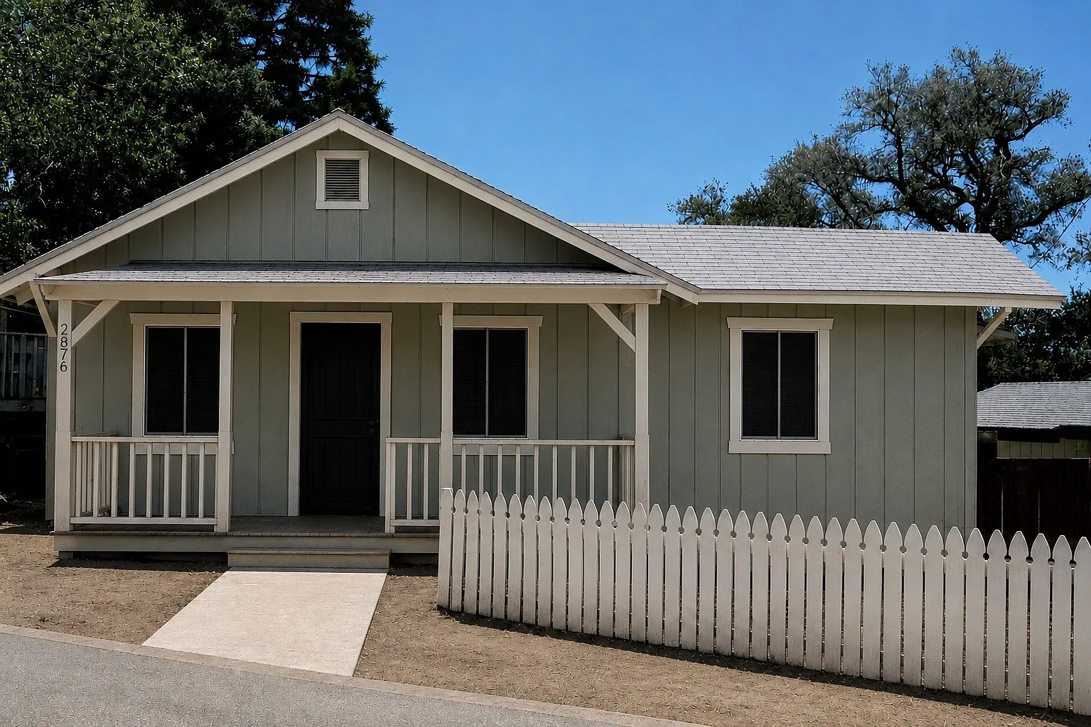 3 bed, $2,400 — Photo 1