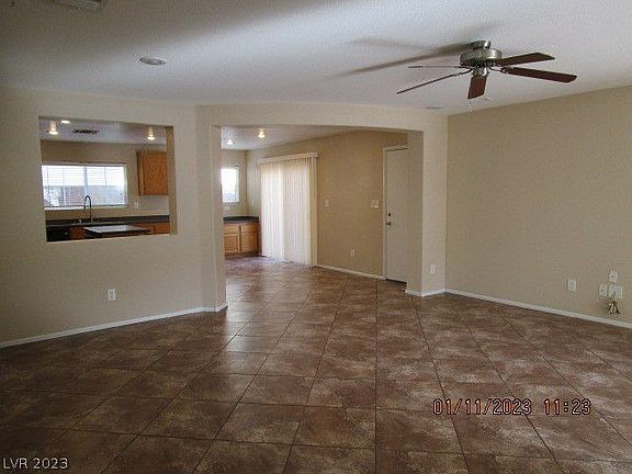 2nd image of 7168 Neches Ave