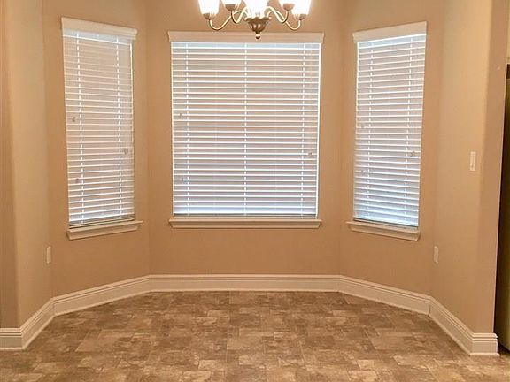 5th image of 5541 Maggie Rose Cir