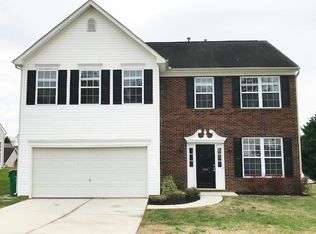 9001 Hedge Maple Rd, Charlotte, NC 28269