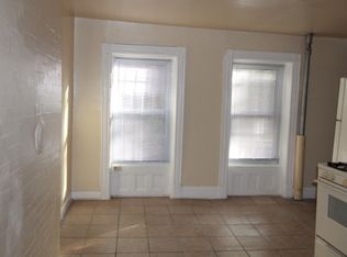 274 Bainbridge St #1, Brooklyn, NY 11233