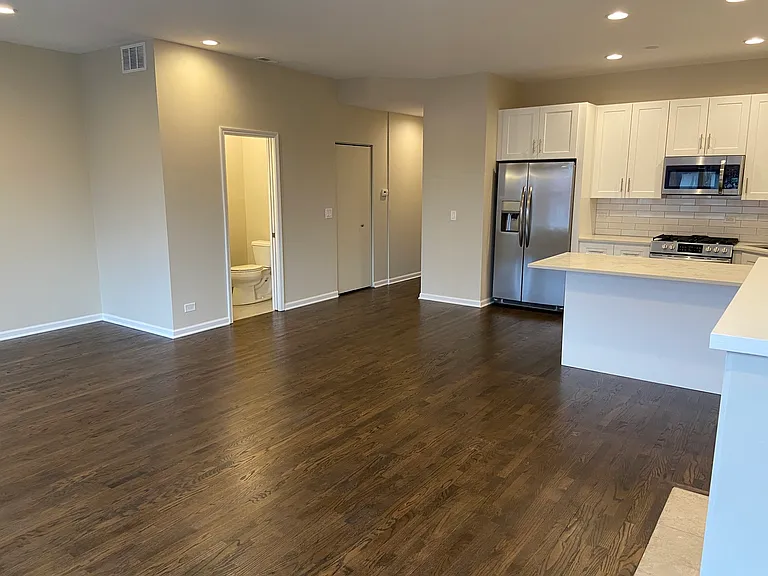 1837 W North Ave #2 — Photo 7