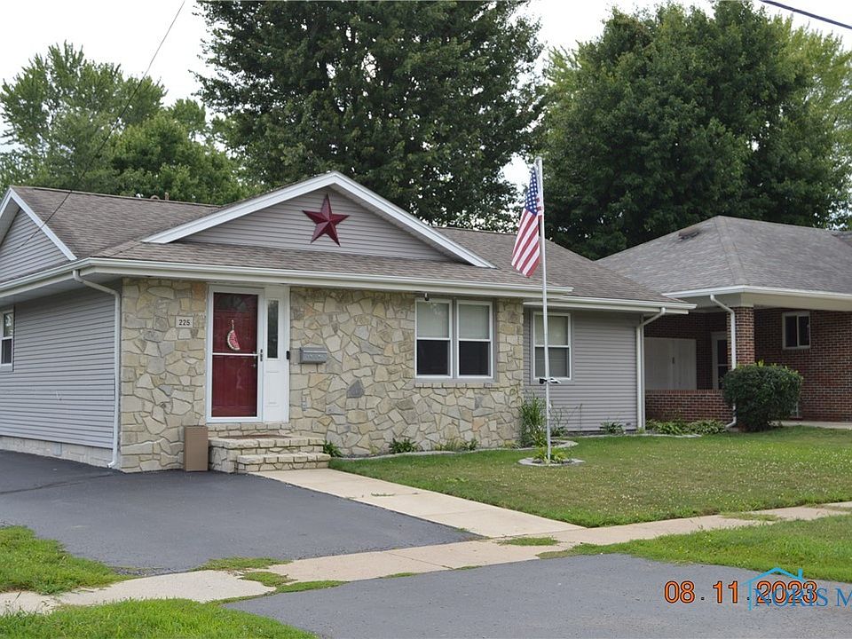 225 E Hobart Ave, Findlay, OH 45840 Zillow