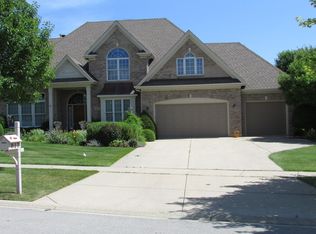 817 Winners Cup Ct, Geneva, IL 60134