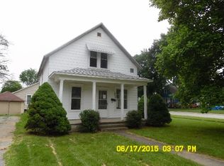 302 N Walnut St, Columbia City, IN