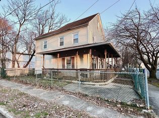 518 Race St, Palmyra, NJ 08065