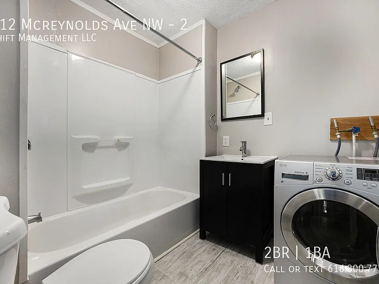 812 McReynolds Ave NW #2 — Photo 14