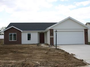 4219 Basswood Dr, Goshen, IN 46526