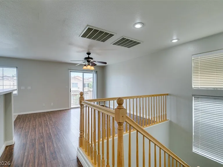9911 Star Lake Ave — Photo 8