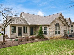 5615 Meadowood Ln, Westerville, OH 43082