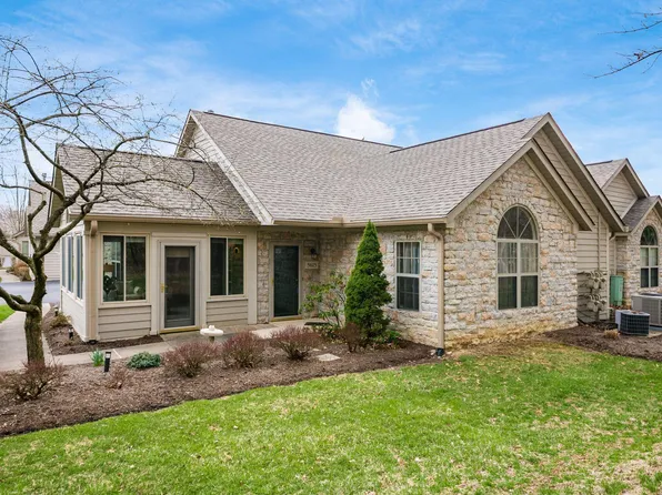 5615 Meadowood Ln, Westerville, OH 43082
