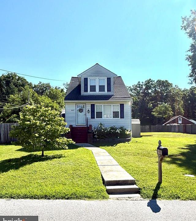1st image of 8627 QUENTIN AVENUE
