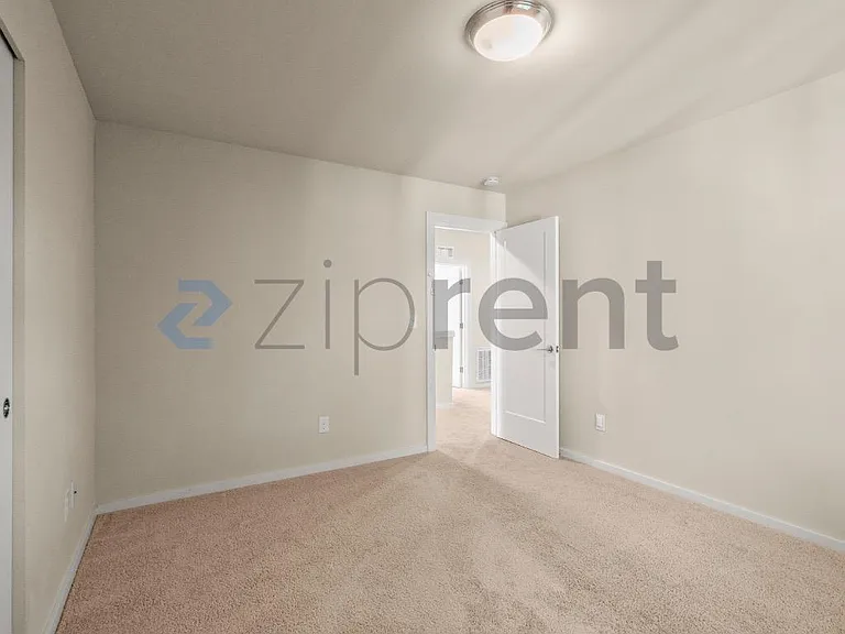 10604 SE 187th Pl — Photo 11