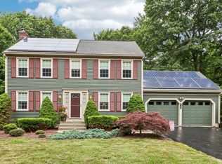 59 Oxford Dr, Franklin, MA 02038