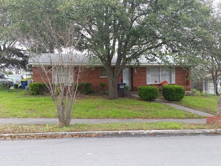 1st image of 4802 Cambray Dr