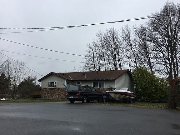 3rd image of 639 Glennwood Ct NE