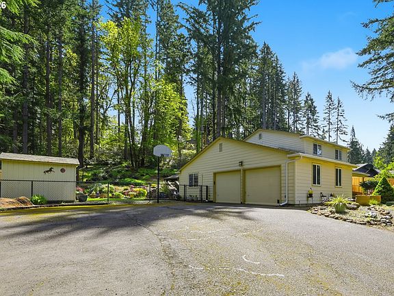 2nd image of 88119 Tiki Ln