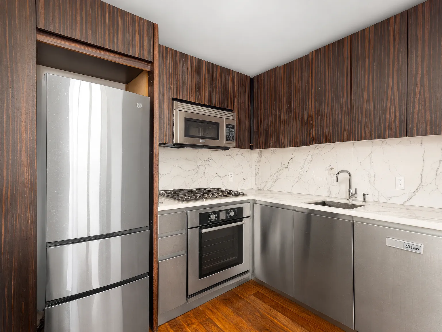 515 East 72nd Street — Photo 4