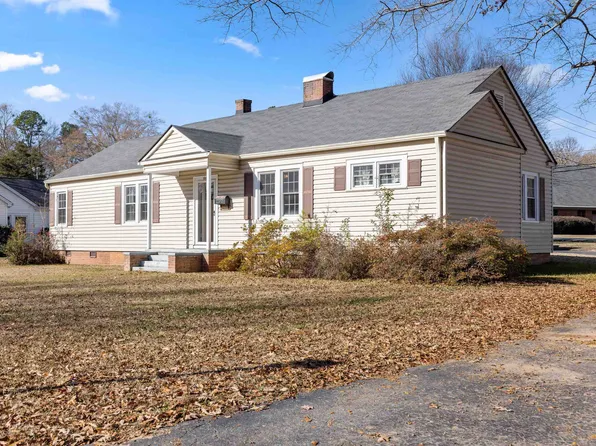 2372 Country Club Rd, Spartanburg, SC 29302